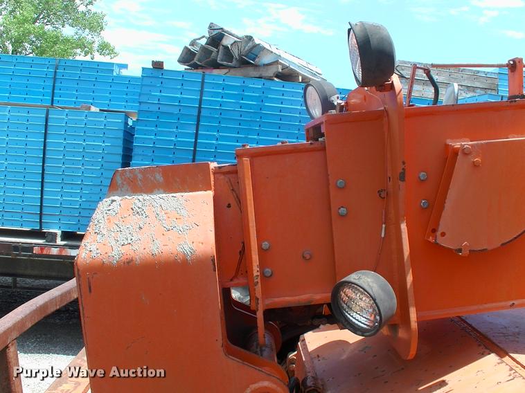 image for item DK9704 1986 Sky Trak 9038 telehandler