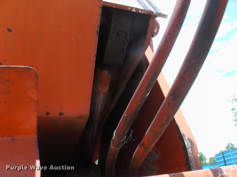 image for item DK9704 1986 Sky Trak 9038 telehandler