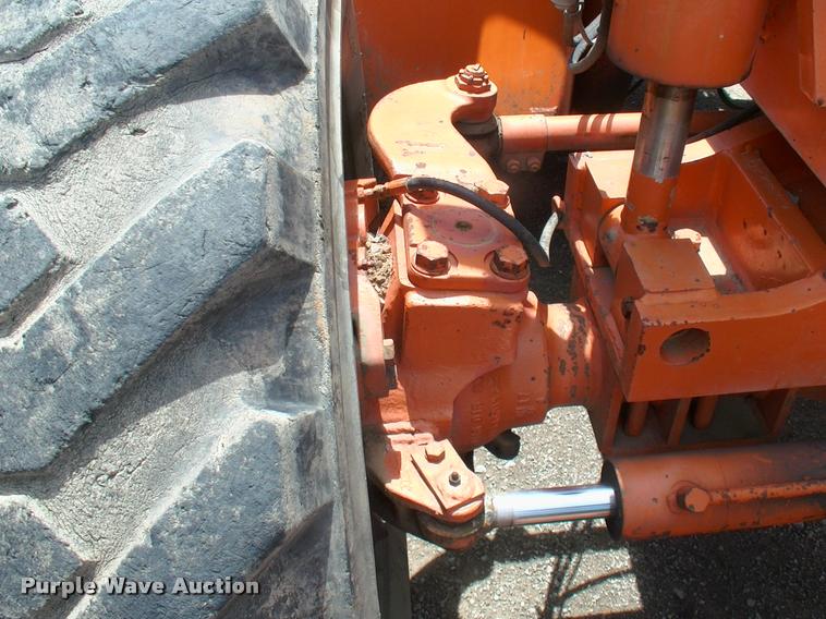 image for item DK9704 1986 Sky Trak 9038 telehandler