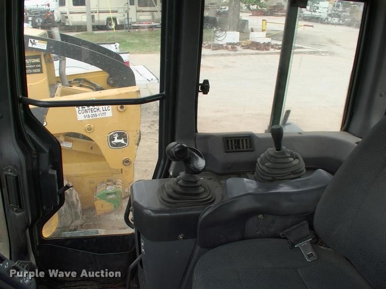 image for item DK9708 2005 Komatsu 37EX dozer