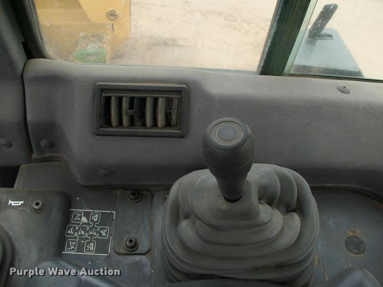 image for item DK9708 2005 Komatsu 37EX dozer