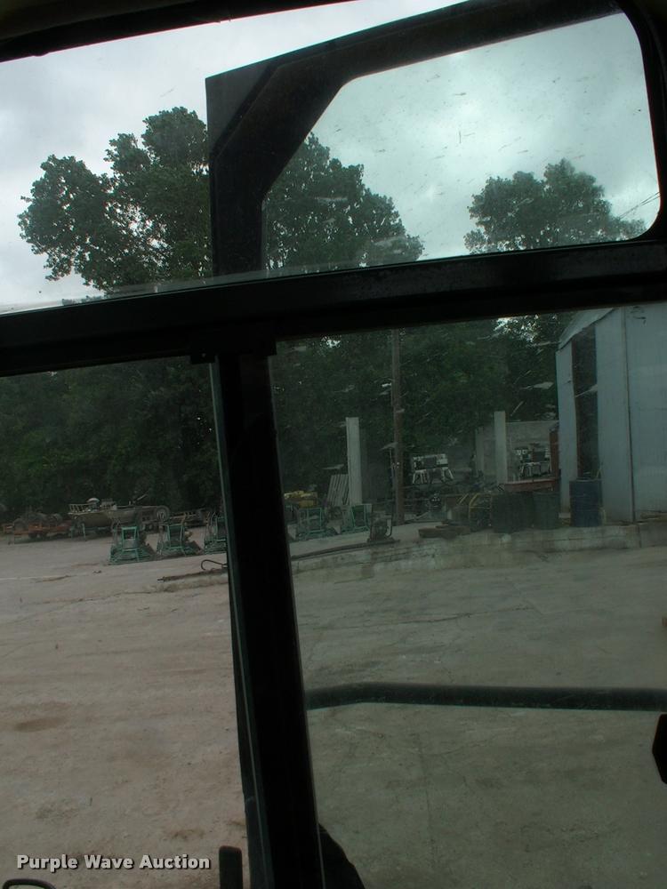 image for item DK9708 2005 Komatsu 37EX dozer