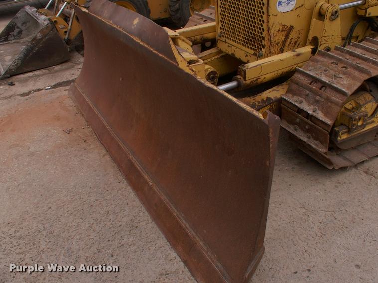 image for item DK9708 2005 Komatsu 37EX dozer