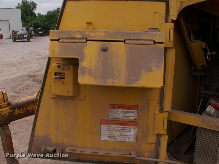 image for item DK9708 2005 Komatsu 37EX dozer