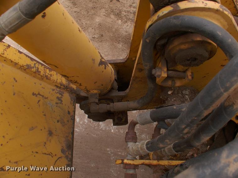 image for item DK9708 2005 Komatsu 37EX dozer