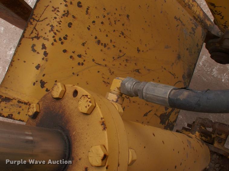 image for item DK9708 2005 Komatsu 37EX dozer