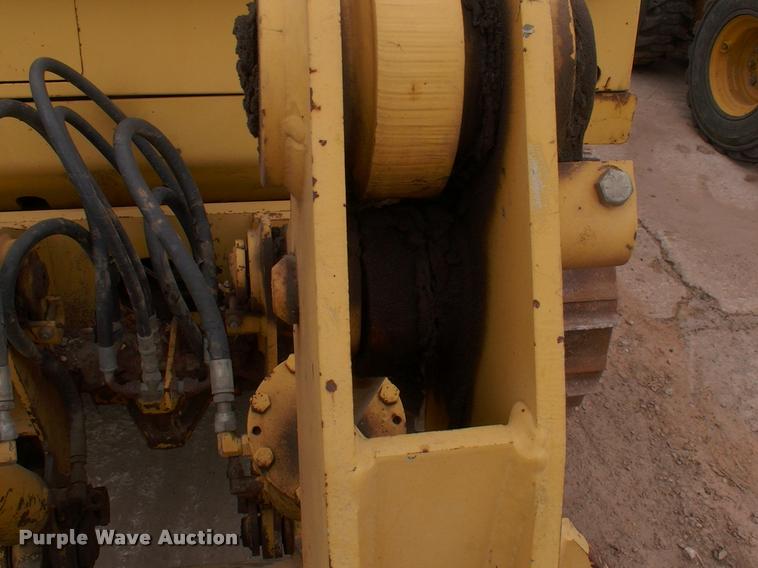 image for item DK9708 2005 Komatsu 37EX dozer