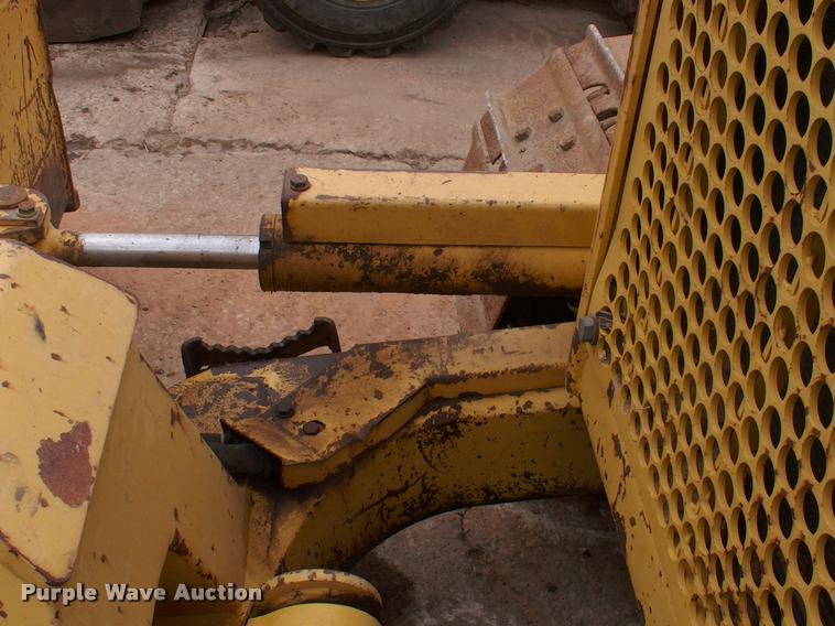 image for item DK9708 2005 Komatsu 37EX dozer