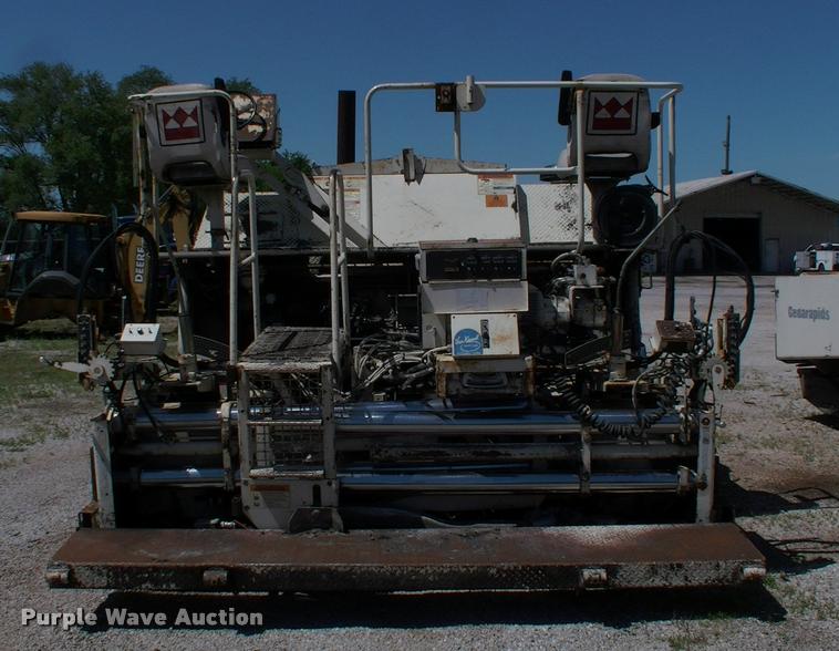 image for item DK9724 2005 Cedarapids CR462 paver