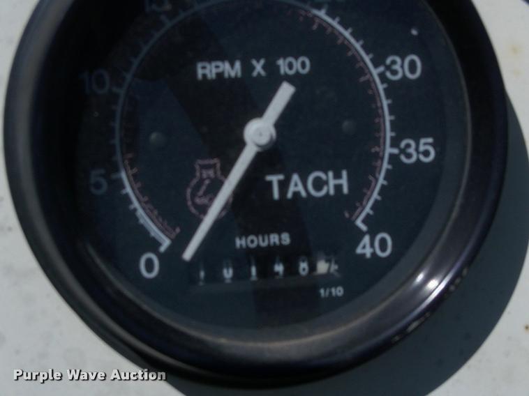 image for item DK9724 2005 Cedarapids CR462 paver