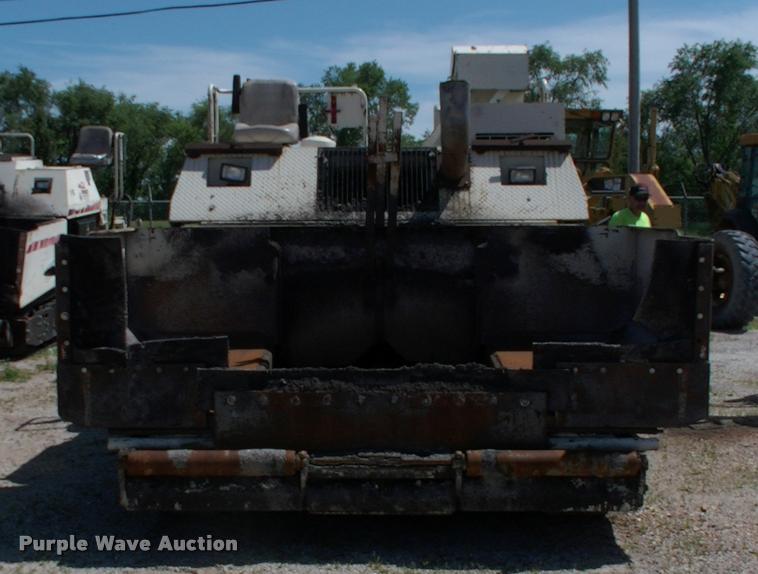 image for item DK9725 2001 Cedarapids CR361R paver