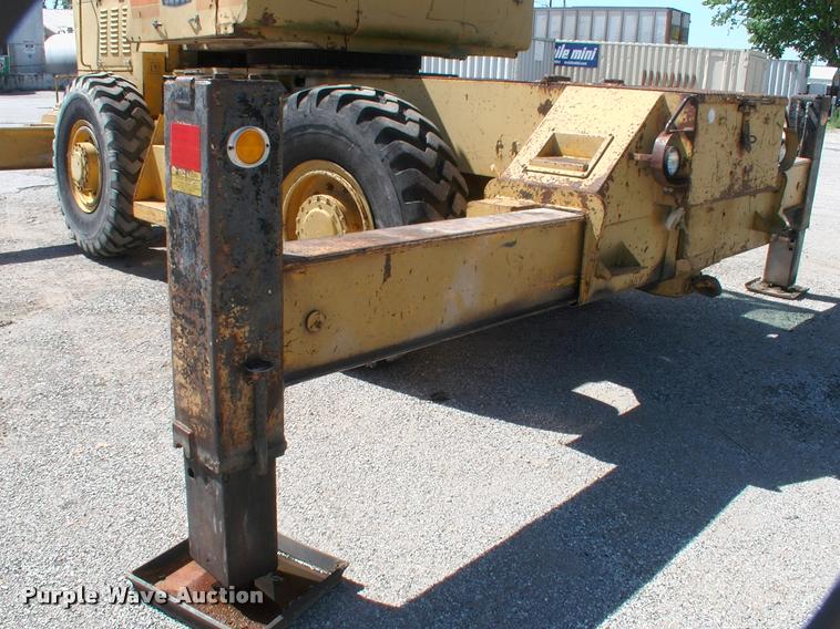 image for item DK9727 1977 Grove RT620S crane