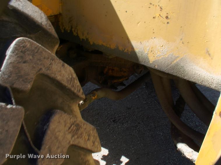 image for item DK9727 1977 Grove RT620S crane