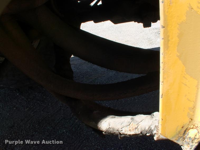 image for item DK9727 1977 Grove RT620S crane