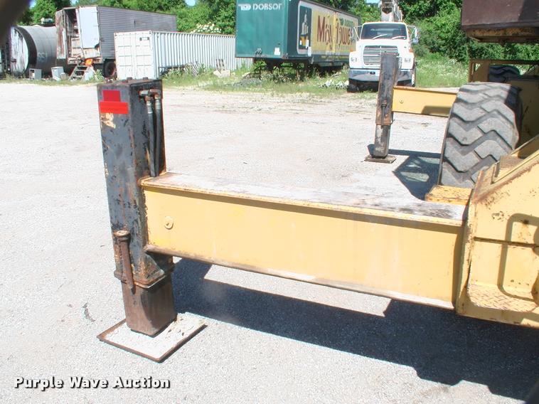 image for item DK9727 1977 Grove RT620S crane