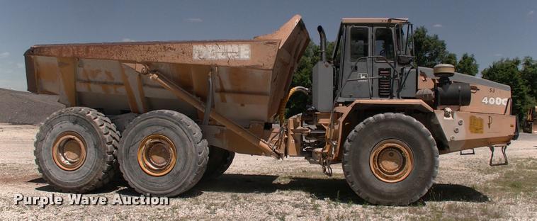 image for item DK9729 2000 John Deere 400C articulated haul truck
