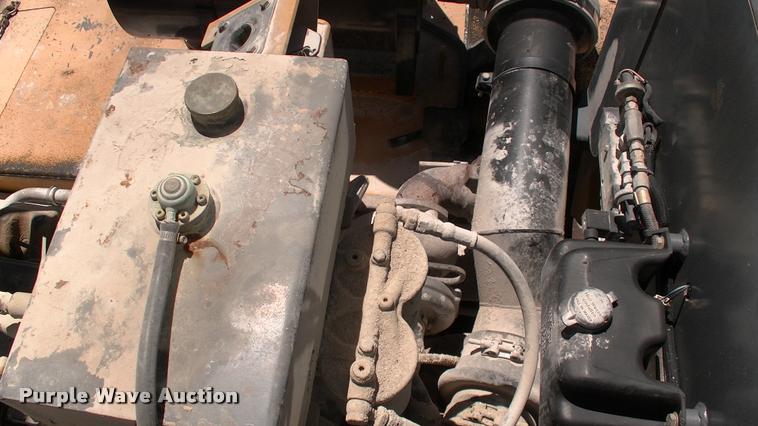 image for item DK9729 2000 John Deere 400C articulated haul truck