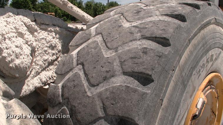 image for item DK9729 2000 John Deere 400C articulated haul truck