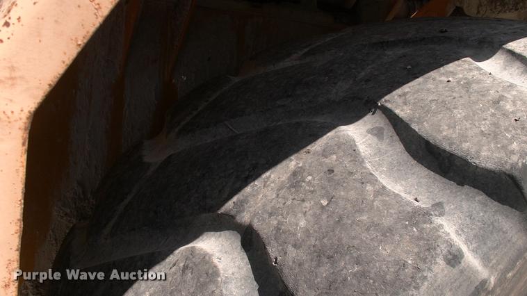 image for item DK9729 2000 John Deere 400C articulated haul truck