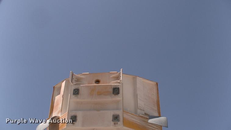 image for item DK9729 2000 John Deere 400C articulated haul truck