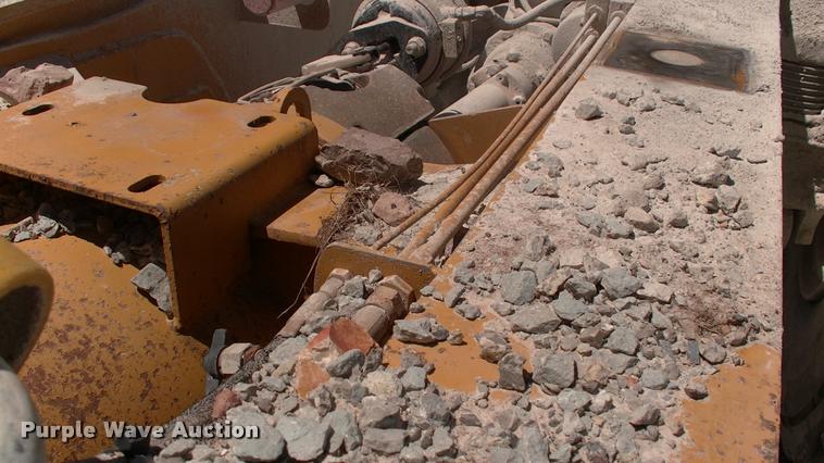 image for item DK9729 2000 John Deere 400C articulated haul truck