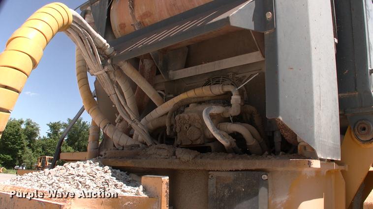 image for item DK9729 2000 John Deere 400C articulated haul truck