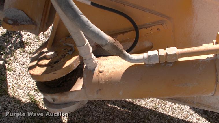 image for item DK9729 2000 John Deere 400C articulated haul truck