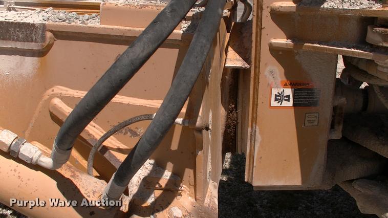 image for item DK9729 2000 John Deere 400C articulated haul truck