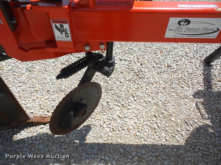 image for item DL9564 Silt fence plow