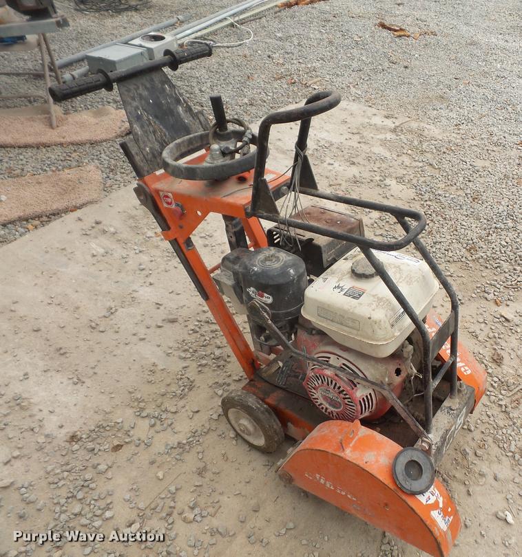 image for item DL9569 Clipper concrete saw