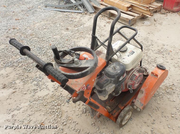 image for item DL9569 Clipper concrete saw