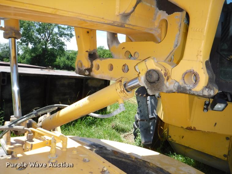 image for item J5681 2005 Volvo G720B motor grader