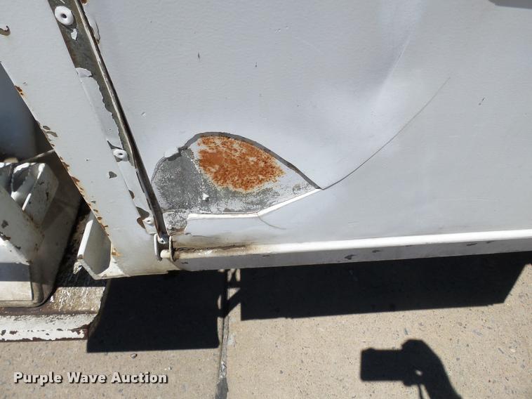 image for item K3265 1986 International 1754 bucket truck