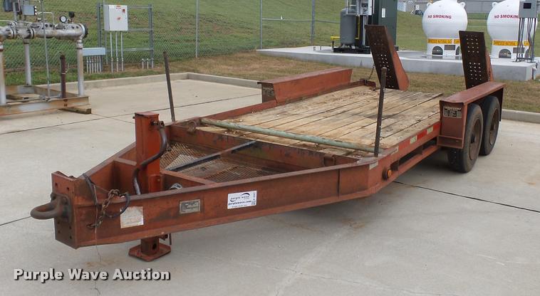 image for item K3267 2000 Belshe T-16 equipment trailer