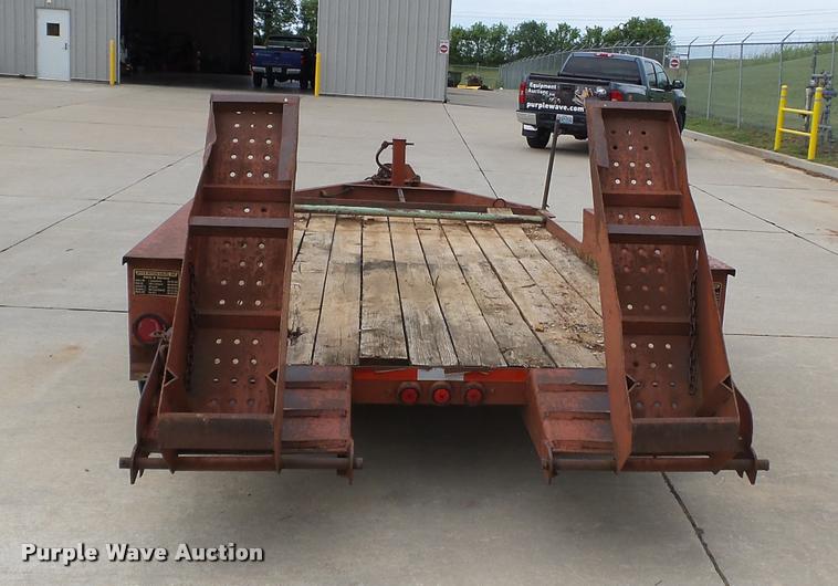 image for item K3267 2000 Belshe T-16 equipment trailer