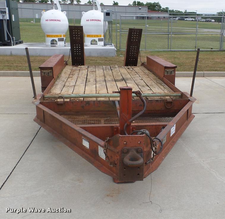 image for item K3267 2000 Belshe T-16 equipment trailer