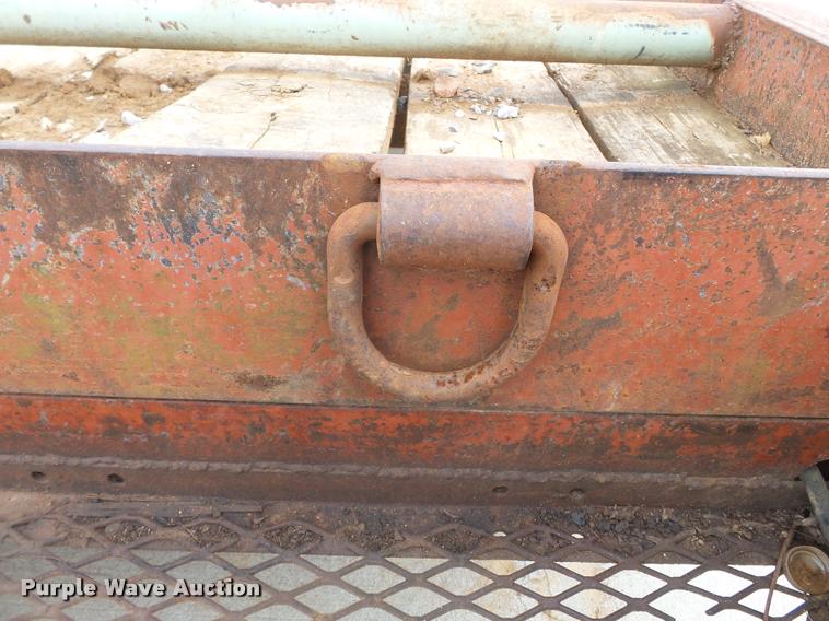 image for item K3267 2000 Belshe T-16 equipment trailer