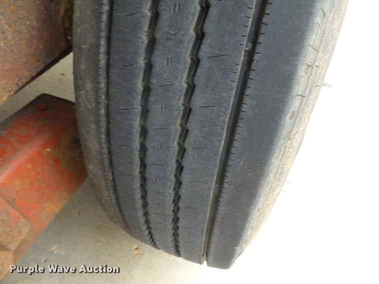 image for item K3267 2000 Belshe T-16 equipment trailer