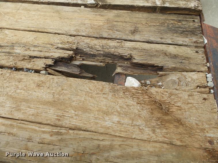 image for item K3267 2000 Belshe T-16 equipment trailer