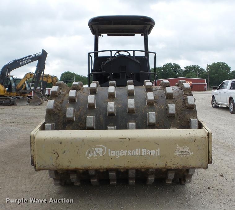 image for item K6469 2005 Ingersoll Rand SD-100F TF single drum roller