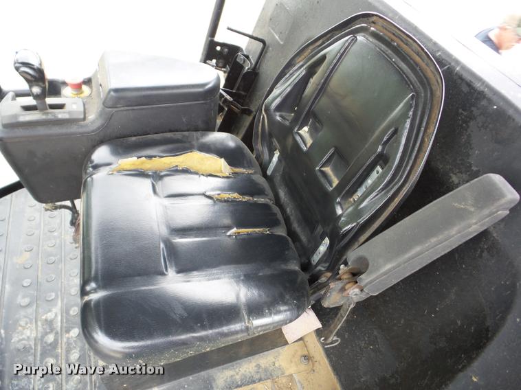 image for item K6469 2005 Ingersoll Rand SD-100F TF single drum roller