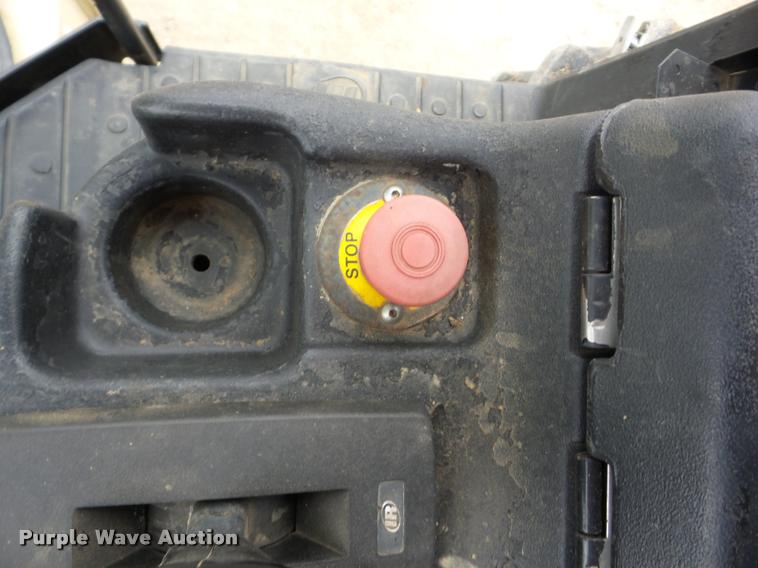 image for item K6469 2005 Ingersoll Rand SD-100F TF single drum roller