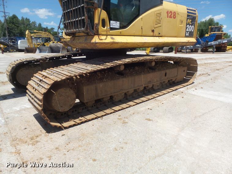 image for item K7567 2005 Komatsu PC200LC-7 excavator