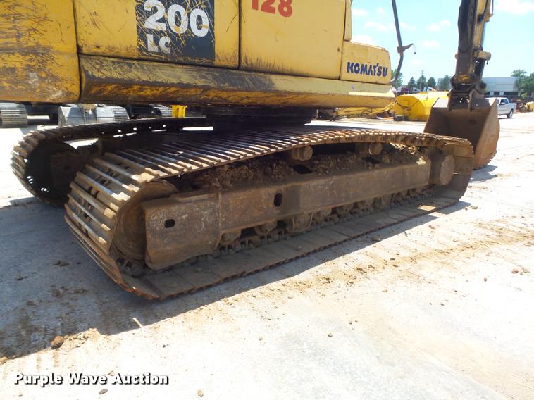 image for item K7567 2005 Komatsu PC200LC-7 excavator