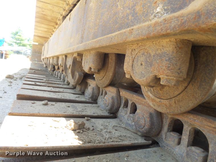 image for item K7567 2005 Komatsu PC200LC-7 excavator