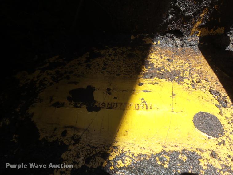 image for item K7567 2005 Komatsu PC200LC-7 excavator