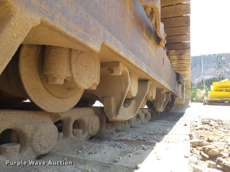 image for item K7568 1997 Komatsu PC400LC-6 excavator