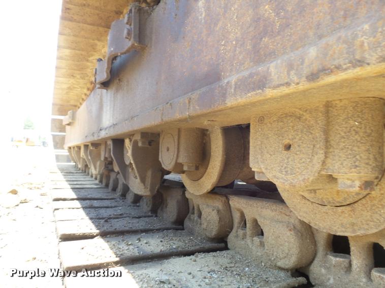 image for item K7568 1997 Komatsu PC400LC-6 excavator