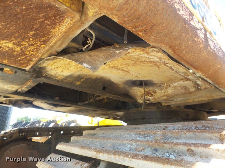 image for item K7568 1997 Komatsu PC400LC-6 excavator