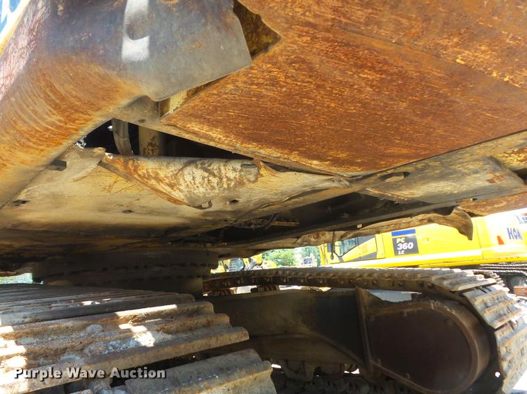 image for item K7568 1997 Komatsu PC400LC-6 excavator